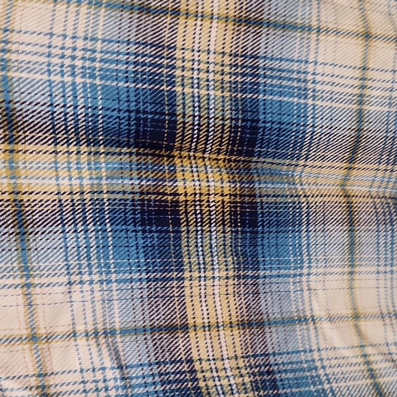 Crimson in Grace Flannel High Low Tunic Size Medium - Picture 12 of 16